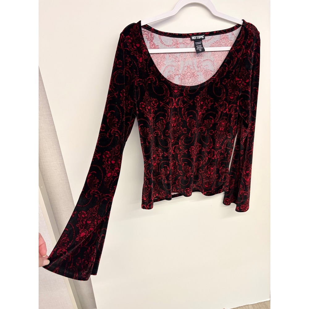 Whimsigoth Gothic Bell Sleeve Damask Skull Velvet Top Hot Topic M Red Black 90s